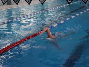 ZAWODY PŁYWACKIE - WYNIKI + ZDJĘCIA - zdjęcie92