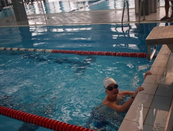 ZAWODY PŁYWACKIE - WYNIKI + ZDJĘCIA - zdjęcie96