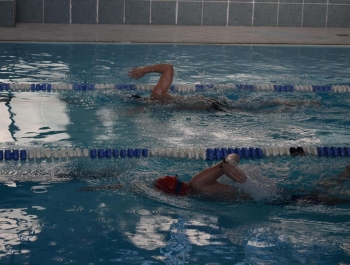 ZAWODY PŁYWACKIE - WYNIKI + ZDJĘCIA - zdjęcie101