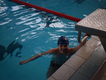 ZAWODY PŁYWACKIE - WYNIKI + ZDJĘCIA - zdjęcie109