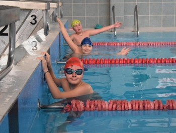 ZAWODY PŁYWACKIE - WYNIKI + ZDJĘCIA - zdjęcie114