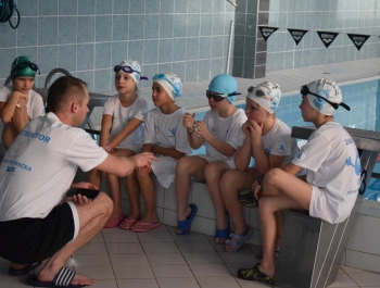 ZAWODY PŁYWACKIE - WYNIKI + ZDJĘCIA - zdjęcie117