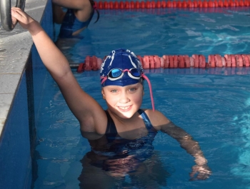 ZAWODY PŁYWACKIE - WYNIKI + ZDJĘCIA - zdjęcie137