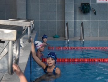 ZAWODY PŁYWACKIE - WYNIKI + ZDJĘCIA - zdjęcie140