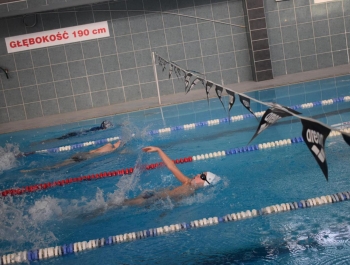 ZAWODY PŁYWACKIE - WYNIKI + ZDJĘCIA - zdjęcie145